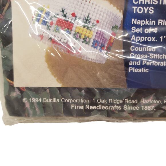 Vintage Bucilla Gallery of Stitches Christmas Toys Napkin Rings Cross Stitch Kit - Picture 4 of 7